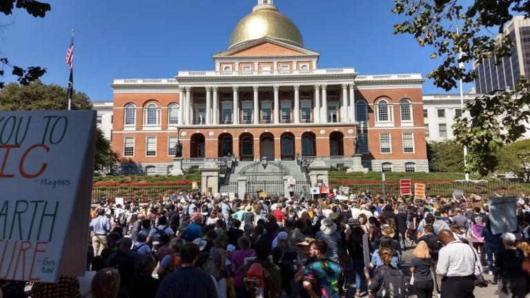 Lecturer Susan Murcott met many members of her EC.719 / EC.789 (Water, Climate Change, and Health) D-Lab class for the first time at the Boston climate strike on Sept. 20, 2019.