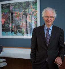 Forging cross-disciplinary ties and bringing creative people together around a common goal have proven valuable skills as Richard Lester has stepped into positions of ever-greater responsibility at the Institute, including his current role as associate provost.