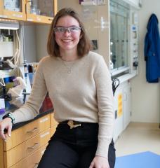 Alexis Hocken is an MIT PhD candidate in chemical engineering, working in the lab of Brad Olsen.